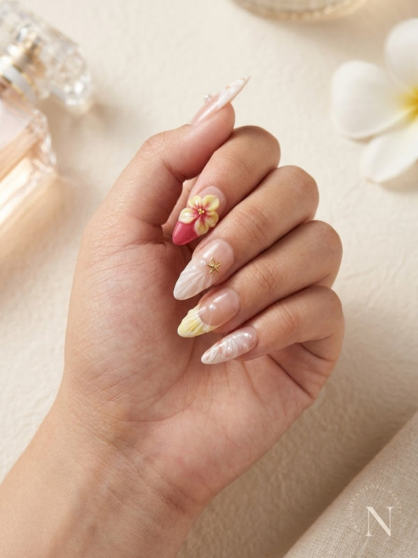 Fleur Tropicale Nacrée — Forme Amande