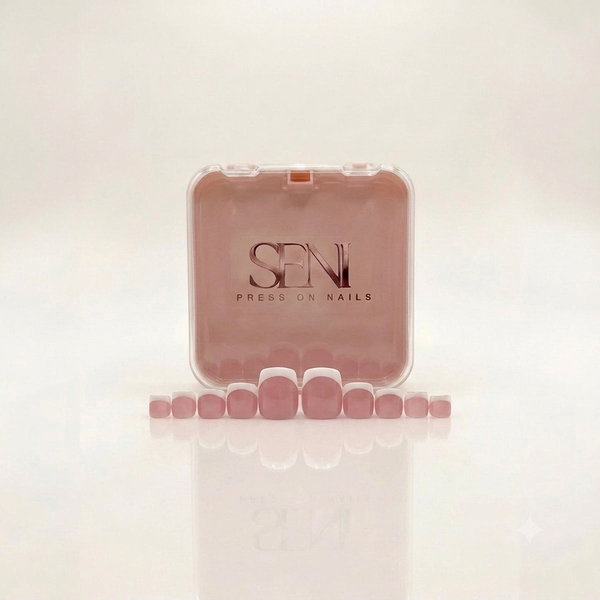 French Blanche Pieds — Forme Carrée